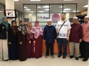 IIIT Director of Research Visits USM (Penang, Malaysia)
