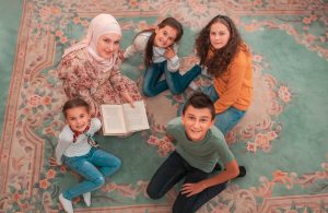 How Do Teachers Motivate and Nurture Relationships that Support Students in Islamic Studies?